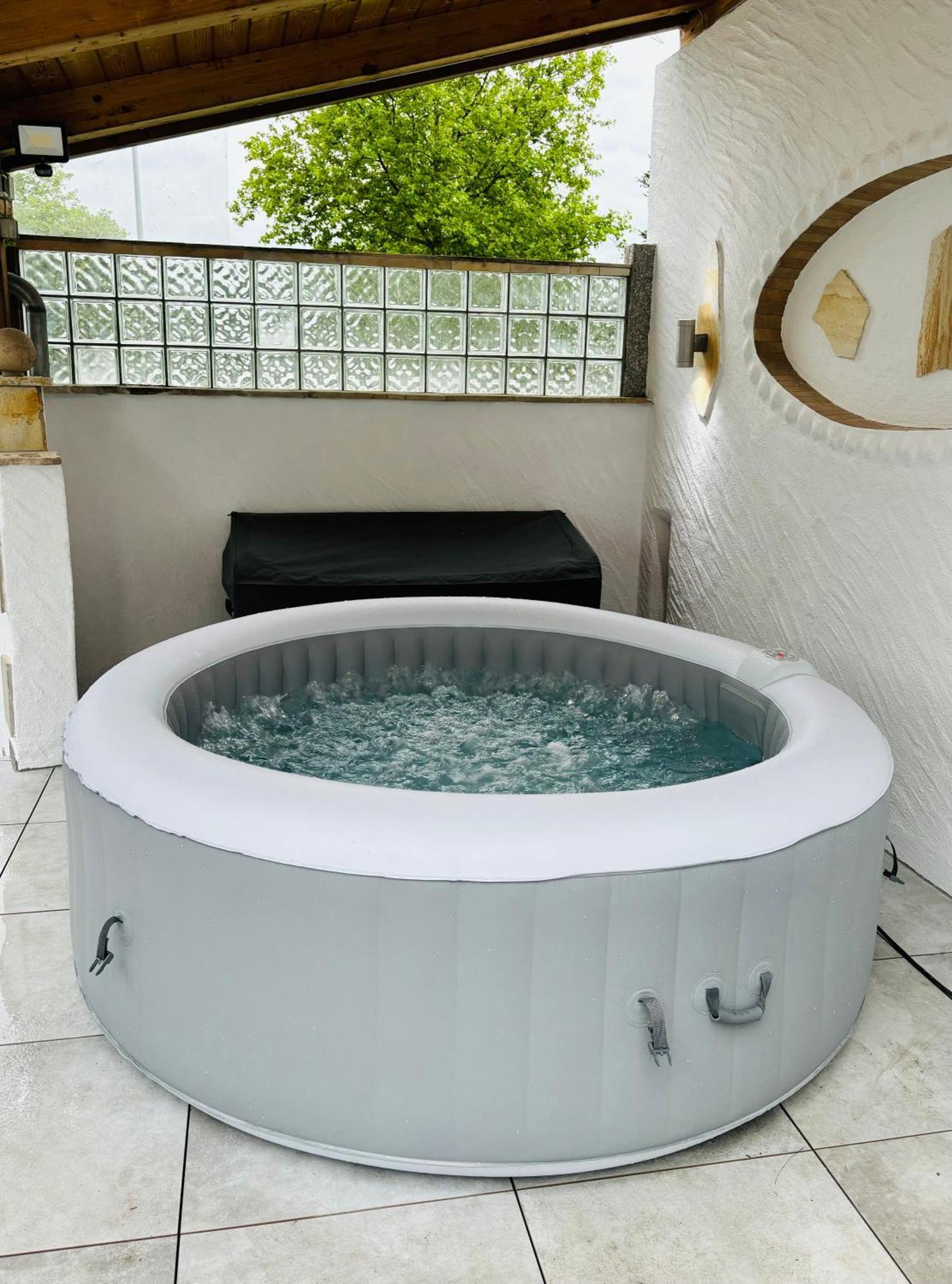 Jacuzzi Terrasse 55' Tv Kueche Regendusche Apartment Bad Bellingen Exterior photo